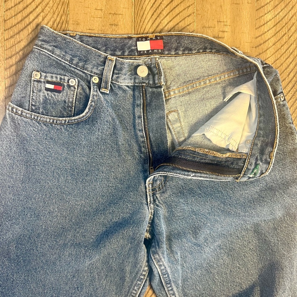 Tommy Hilfiger Women’s Blue Jeans 90s - Picture 6 of 7